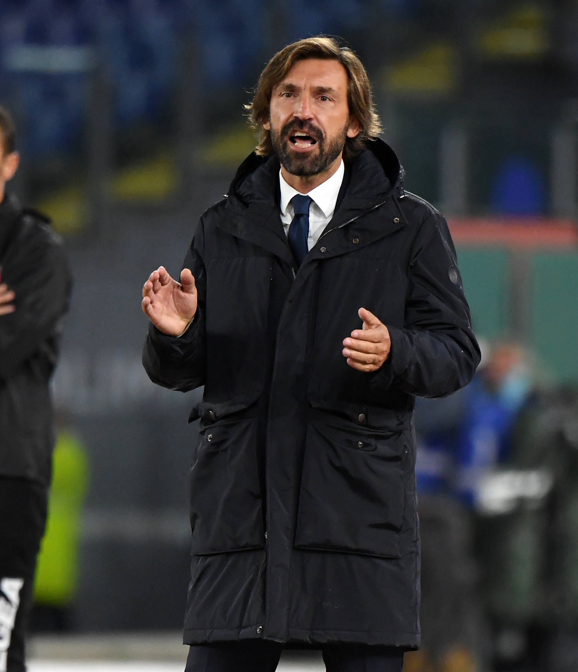 安赛龙安洗莹年终总决赛称王封后